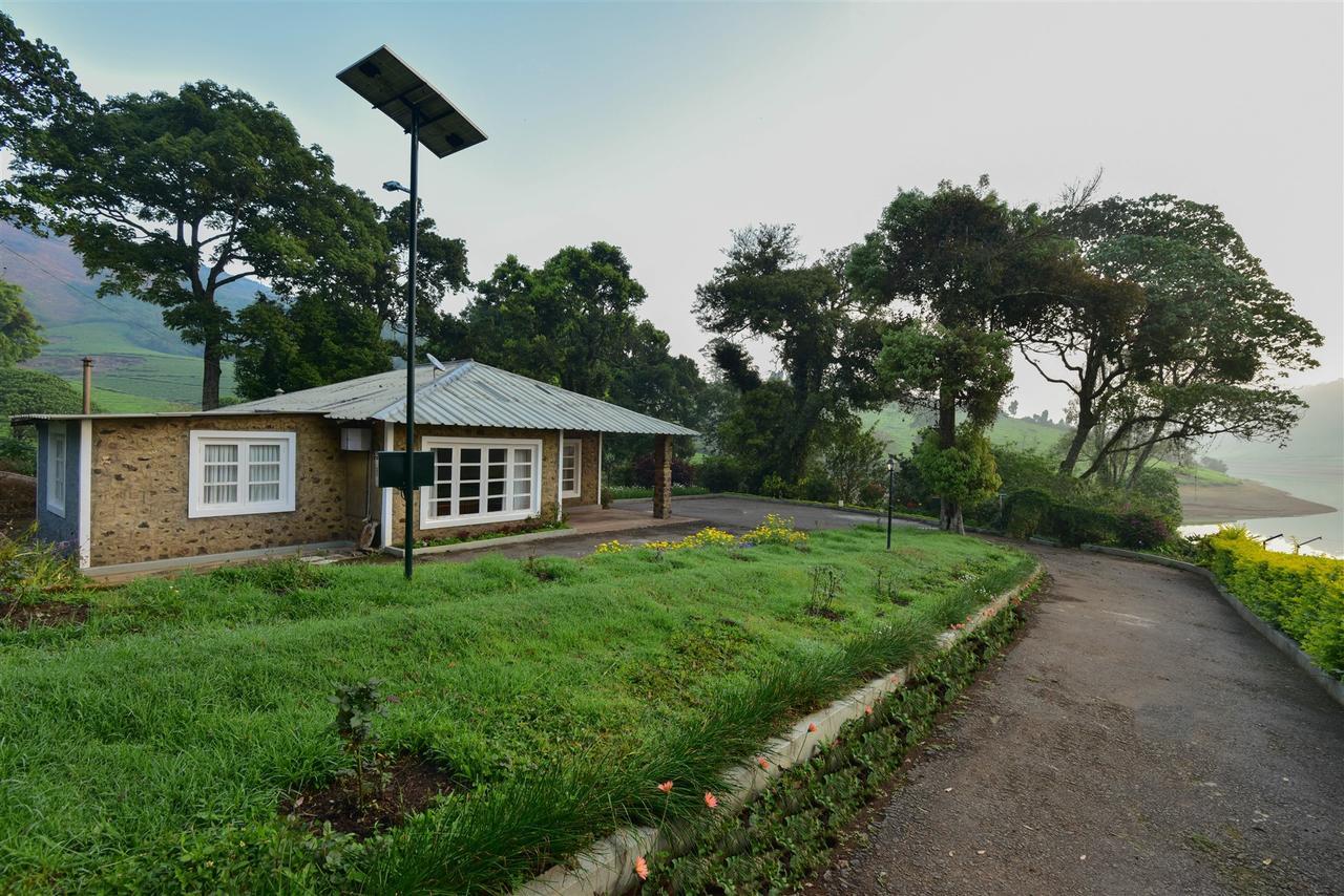 Hotel Manalar Gudalur  Esterno foto